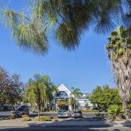 Quality Inn Fresno Yosemite Airport Zewnętrze zdjęcie