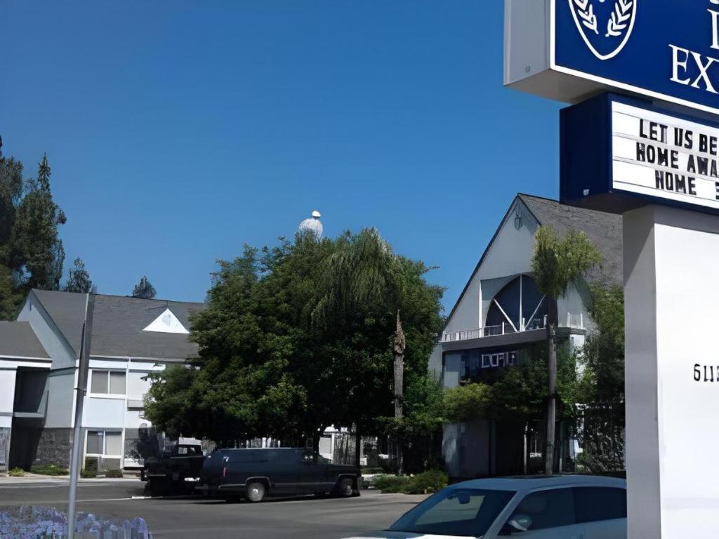 Quality Inn Fresno Yosemite Airport Zewnętrze zdjęcie