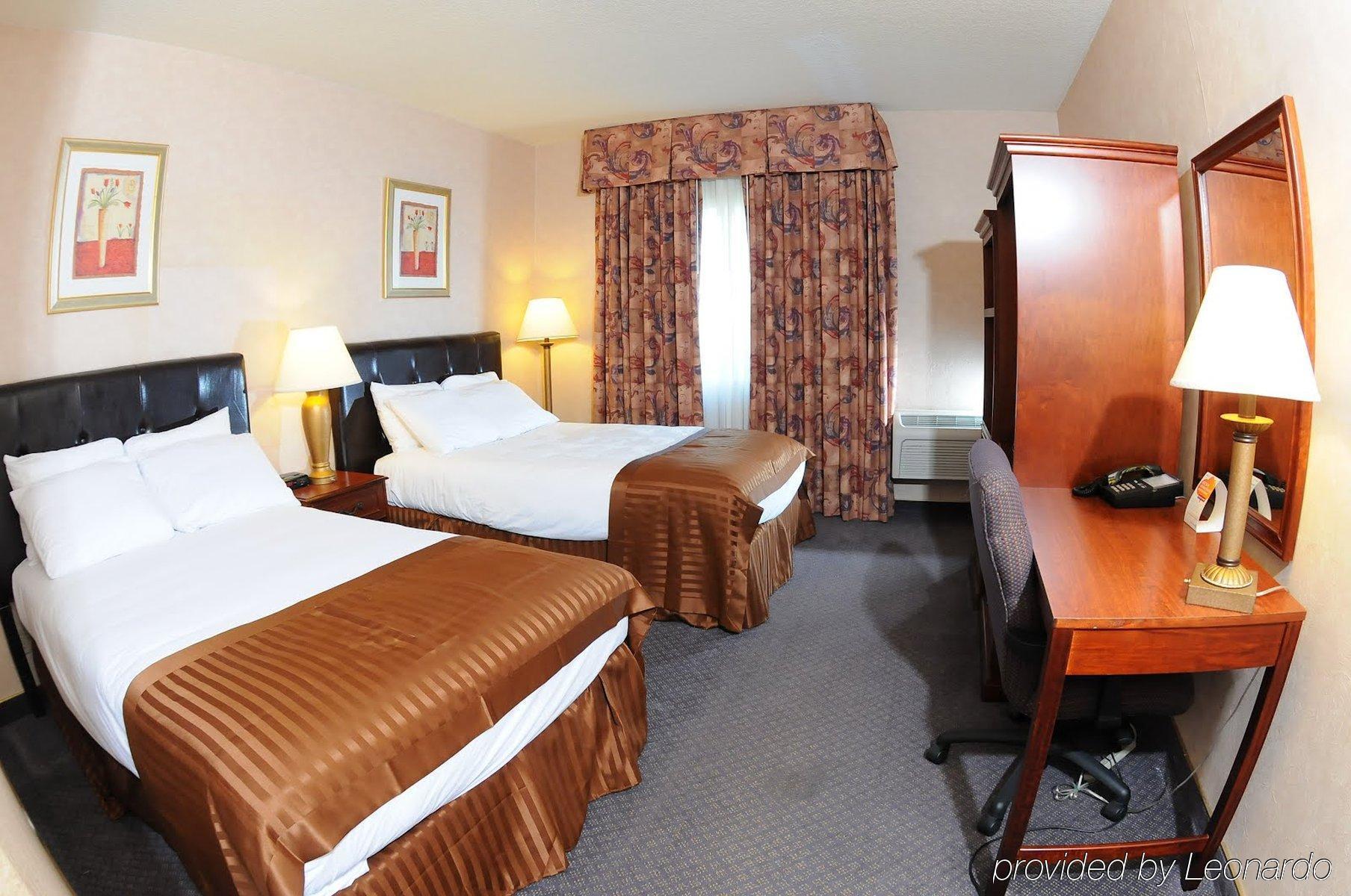 Quality Inn Fresno Yosemite Airport Zewnętrze zdjęcie